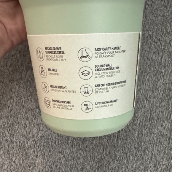 Stanley The Iceflow Flip Straw Tumbler 30oz. - Picture 4 of 6